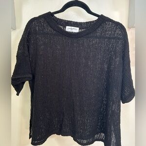 NEW Carly Jean Los Angeles Black Open-Knit Short Sleeve Top
